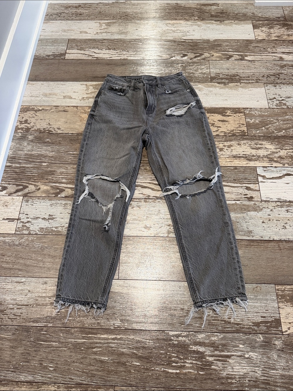 American Eagle Straight Jean size 0 x-short.